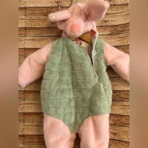 Pottery Barn 0-6 month piglet costume